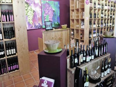 Wine Centre Bar-Shop
